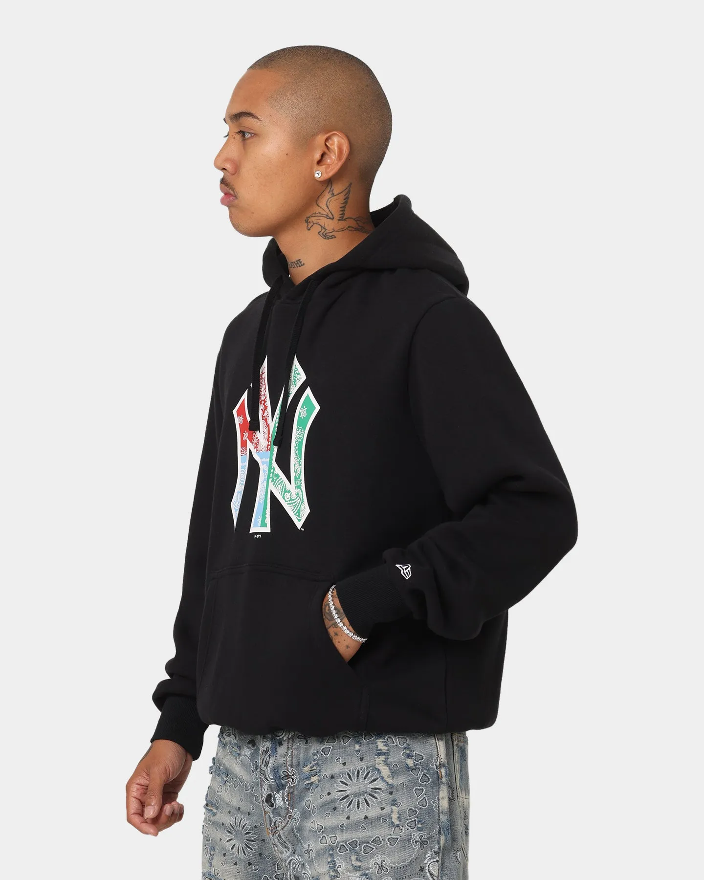 New Era New York Yankees Multi-Coloured Paisley Hoodie Black/Paisley